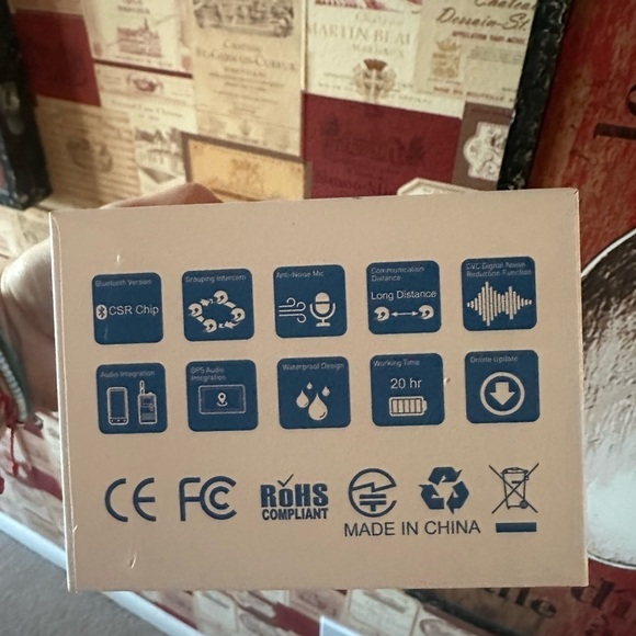 new in box M1-S pro bluetooth motorcycle headset - Picture 3 of 7